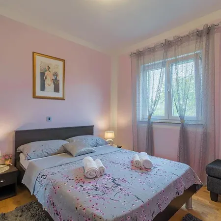 Haus Toni Fuer 9 Personen